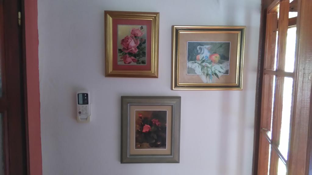 Apartments Picasso Komiža Habitación foto